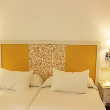 Picasso Otel 3*